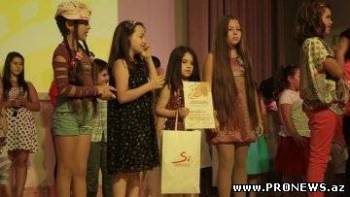 Юная азербайджанская исполнительница с успехом выступила на международном фестивале в Болгарии